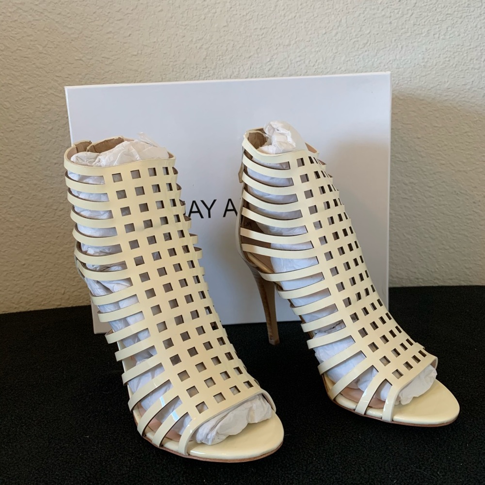 Jay Adoni Lavendar Sandal